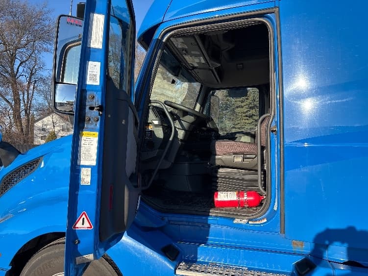 2021 Volvo — photo 9