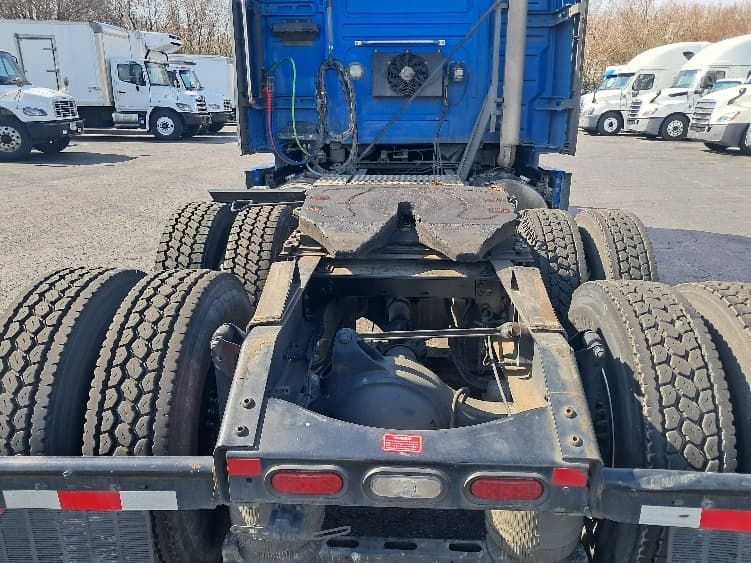 2021 Volvo VNL 760 — photo 6