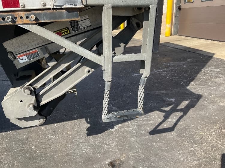 2021 Freightliner M2 112 — photo 10