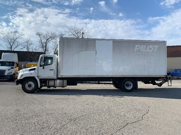 2021 Hino L6 — photo 4