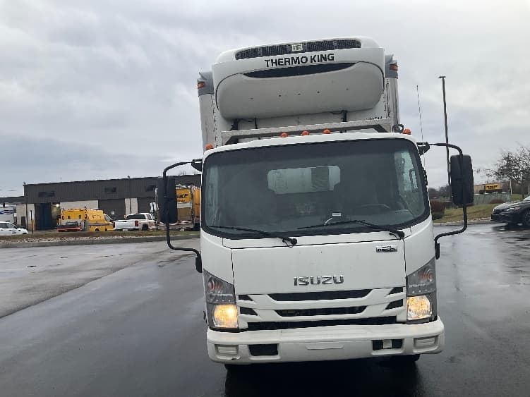 2021 Isuzu NRR — photo 2