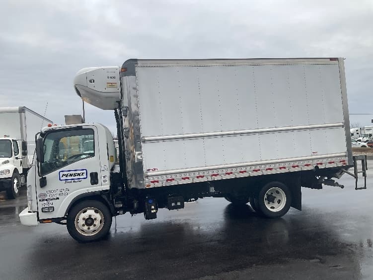 2021 Isuzu NRR — photo 4