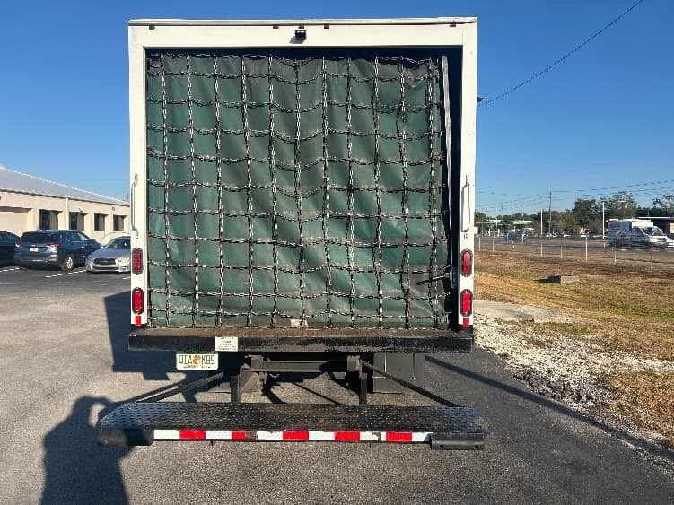 2021 Isuzu NRR — photo 7