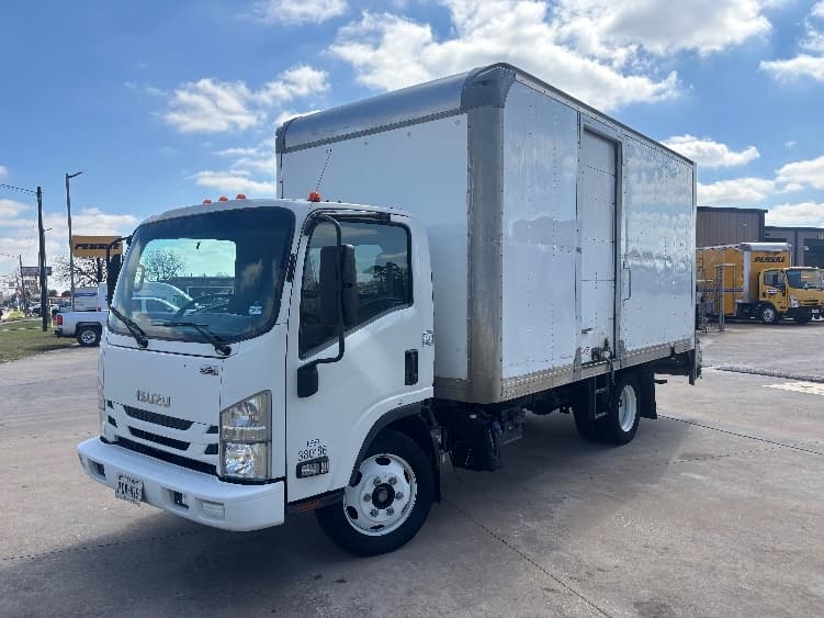 2021 Isuzu NRR — photo 3