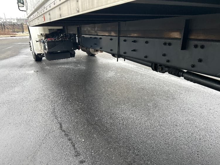 2021 Freightliner M2 106 — photo 5