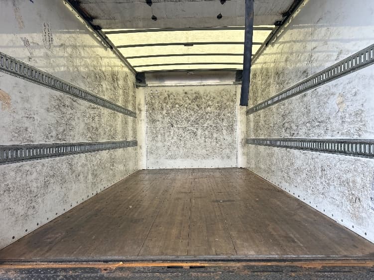 2021 Isuzu NPR — photo 8