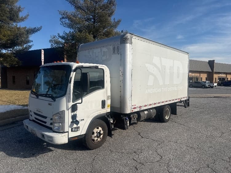 2021 Isuzu NPR — photo 3
