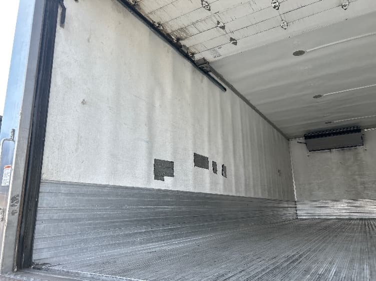 2021 Freightliner M2 106 — photo 10