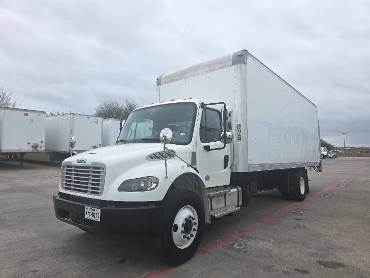 2021 Freightliner M2 106 — photo 3
