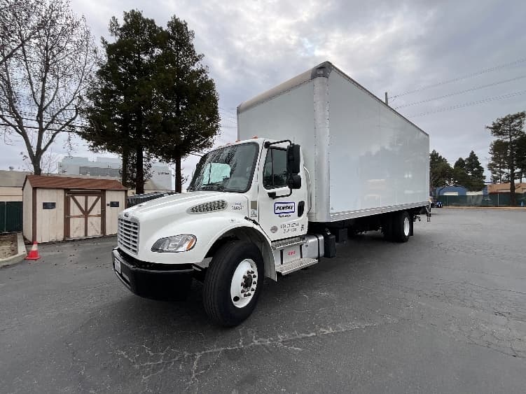 2021 Freightliner M2 106 — photo 3