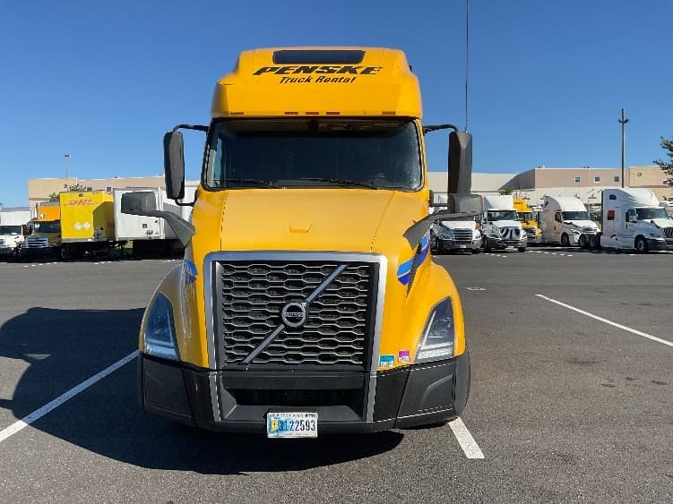 2022 Volvo VNL 760 — photo 2