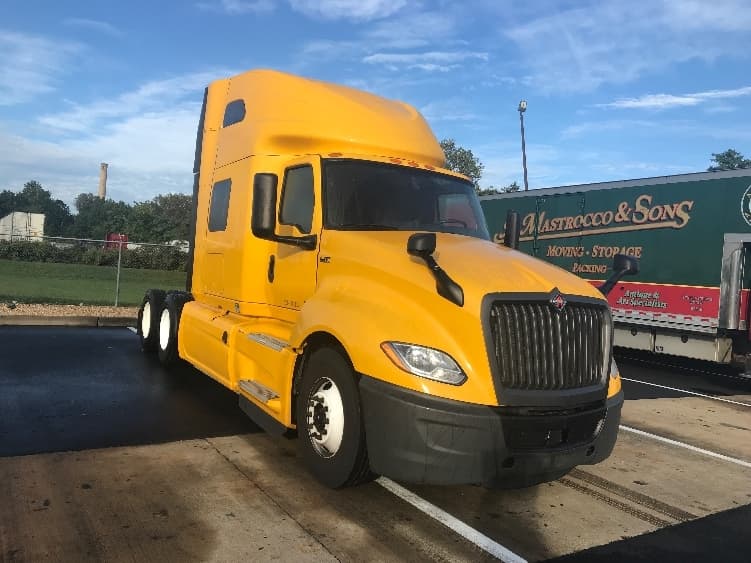 2022 International LT