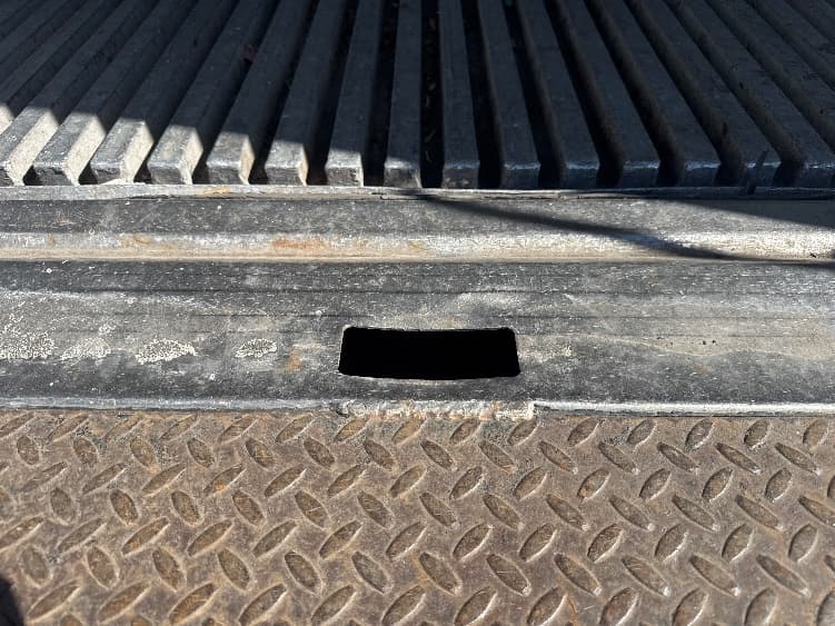 2021 Isuzu NRR — photo 9