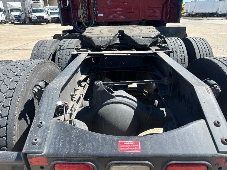 2021 Volvo VNL 760 — photo 6