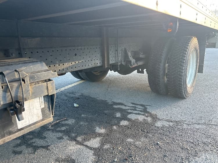 2021 Isuzu NQR — photo 5