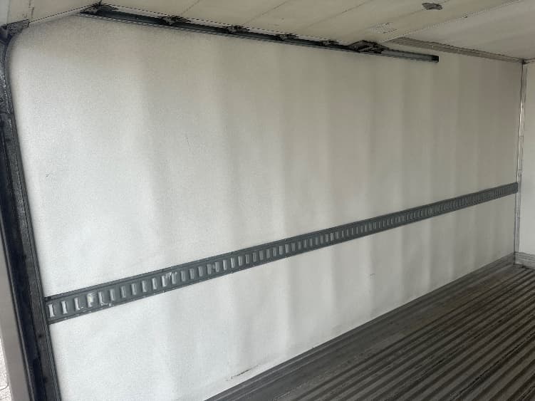 2021 Freightliner M2 106 — photo 9