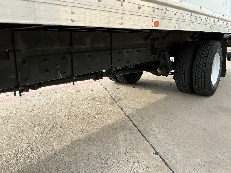 2022 Freightliner M2 106 — photo 5