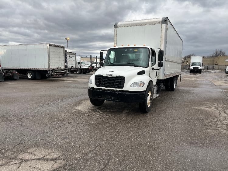 2022 Freightliner M2 106 — photo 3