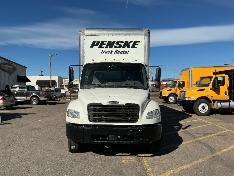 2022 Freightliner M2 106 — photo 2