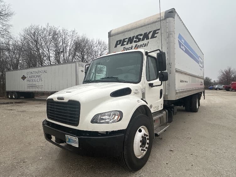 2022 Freightliner M2 106 — photo 3