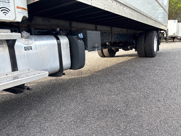 2022 Freightliner M2 106 — photo 5