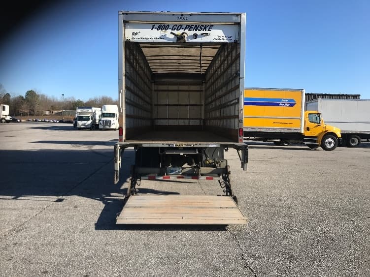 2022 Freightliner M2 106 in Kennesaw, GA — photo 9