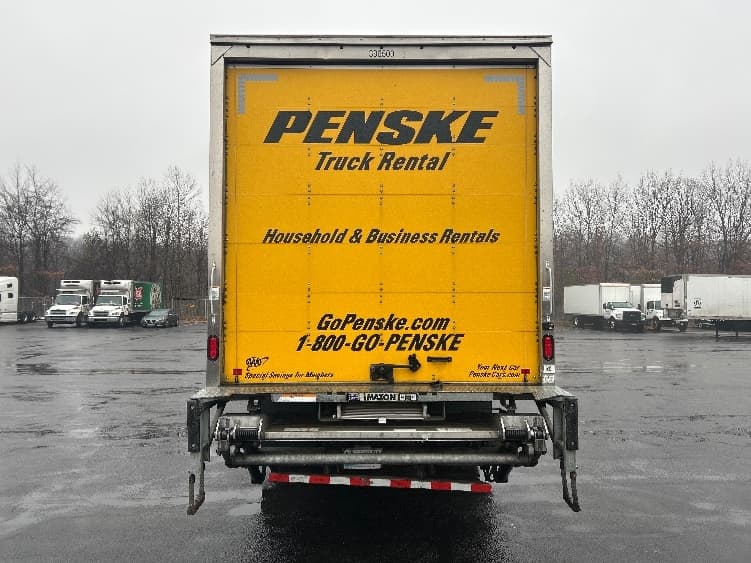 2022 Freightliner M2 106 — photo 7