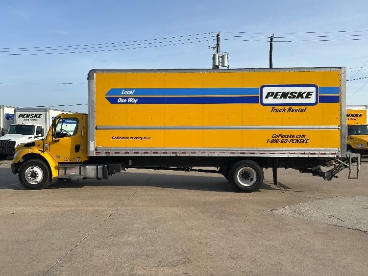 2022 Freightliner M2 106 — photo 4