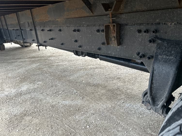 2022 Freightliner M2 106 — photo 5