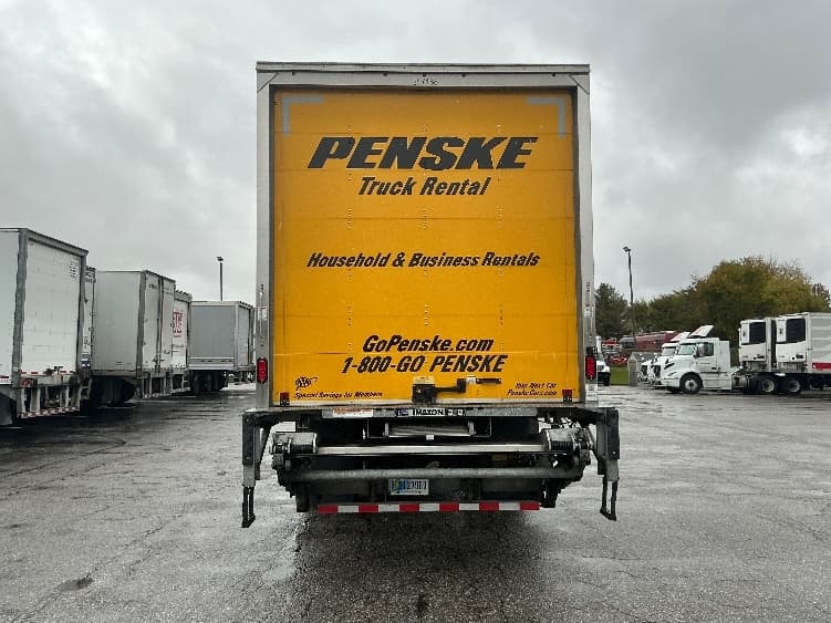 2022 Freightliner M2 106 — photo 7