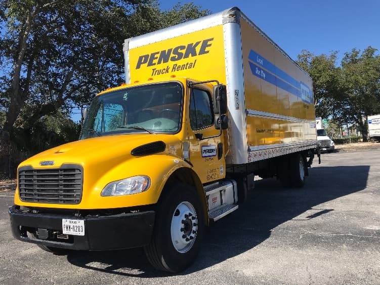 2022 Freightliner M2 106 — photo 3