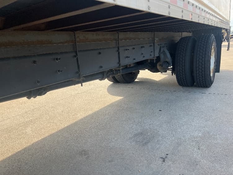 2022 Freightliner M2 106 — photo 5