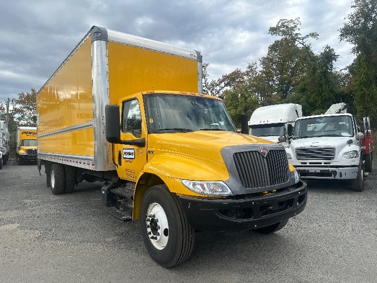 2022 International MV — photo 3