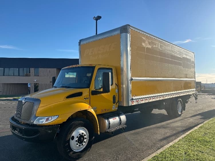 2022 International MV — photo 3