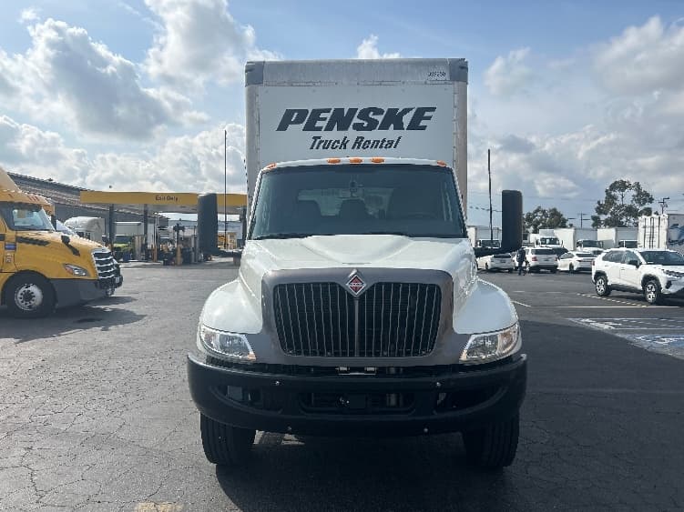 2022 International MV — photo 2