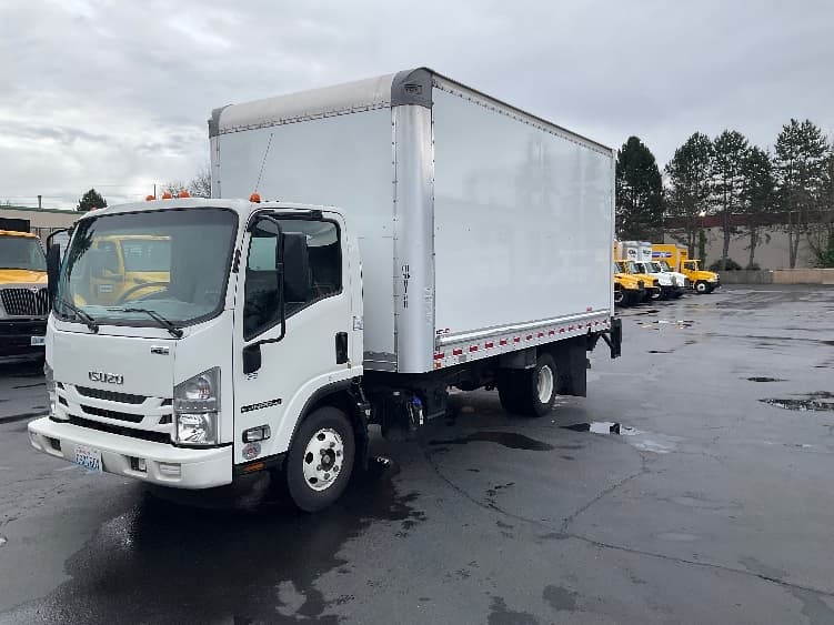2021 Isuzu NPR — photo 3