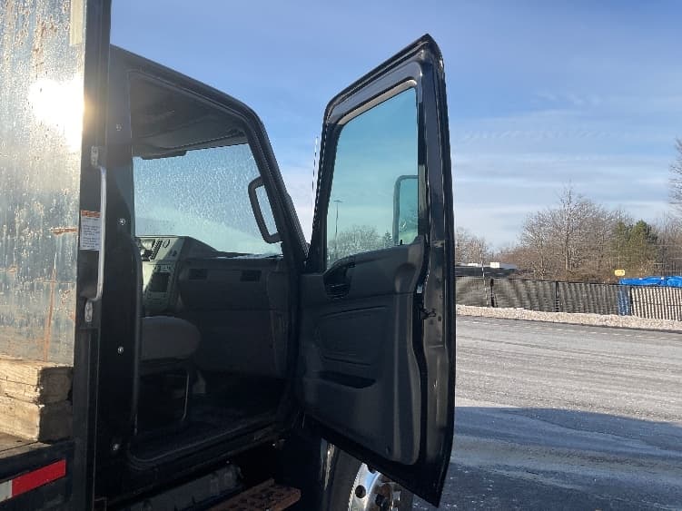 2022 International MV — photo 9