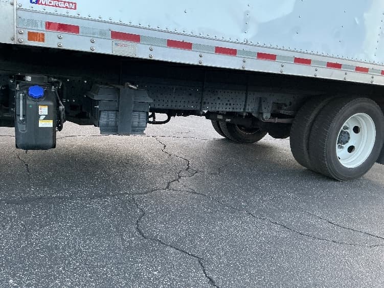 2021 Isuzu NQR — photo 5