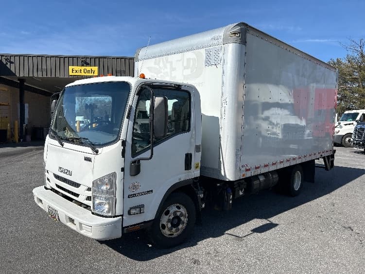 2021 Isuzu NPR — photo 3