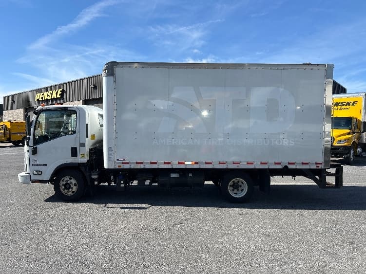 2021 Isuzu NPR — photo 4