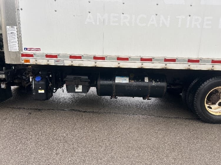 2021 Isuzu NPR — photo 5