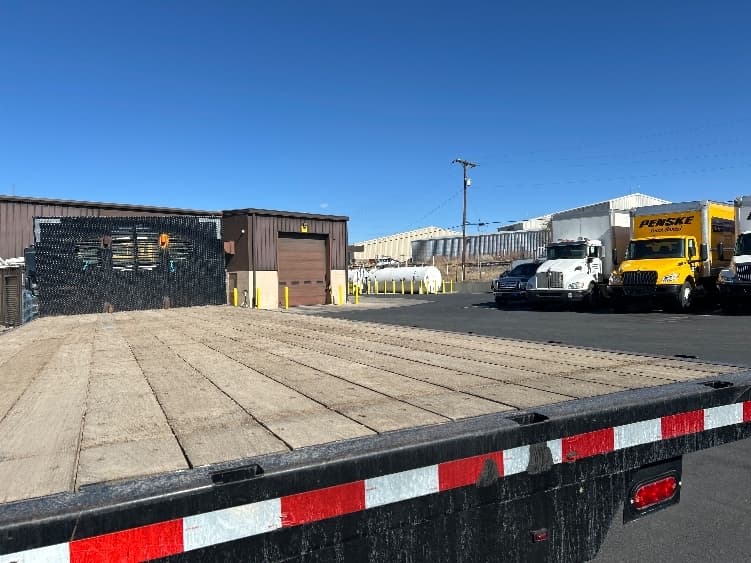 2022 Freightliner M2 106 — photo 10