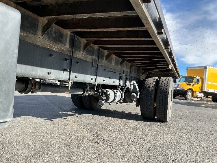 2022 Freightliner M2 106 — photo 5