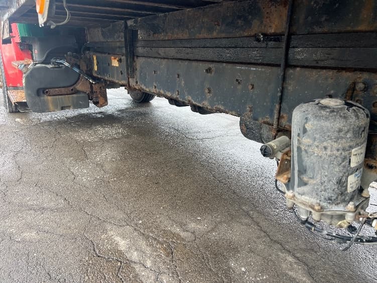 2015 Freightliner M2 106 — photo 5