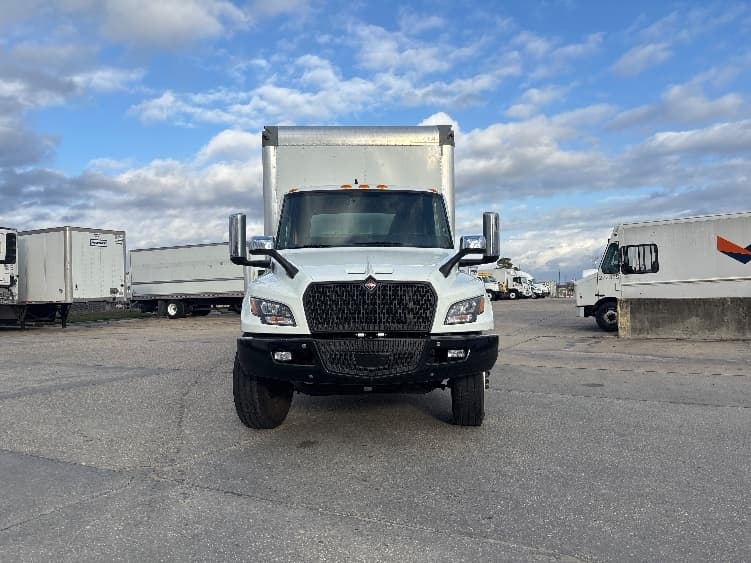 2024 International MV — photo 2