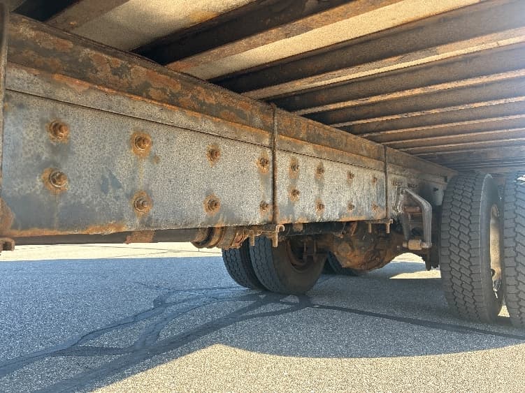 2018 Freightliner M2 106 — photo 5