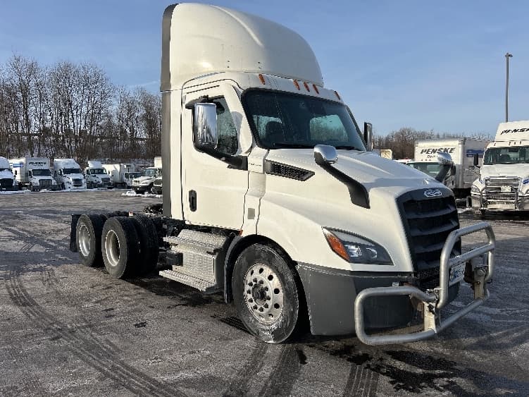 2022 Freightliner Cascadia