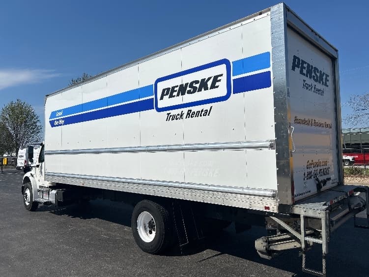 2022 Freightliner M2 106 — photo 6