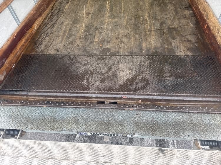 2022 Freightliner M2 106 — photo 10