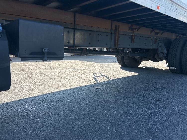 2022 Freightliner M2 106 — photo 5